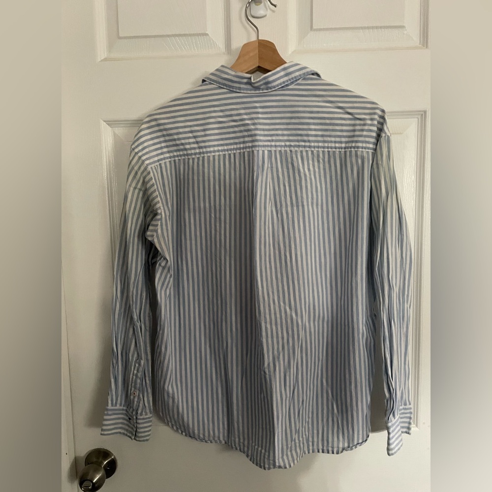 Button down shirt - Picture 2 of 2